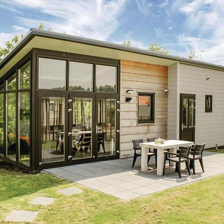 Beautiful Home In Sint-Annaland With Wifi Eksteriør bilde