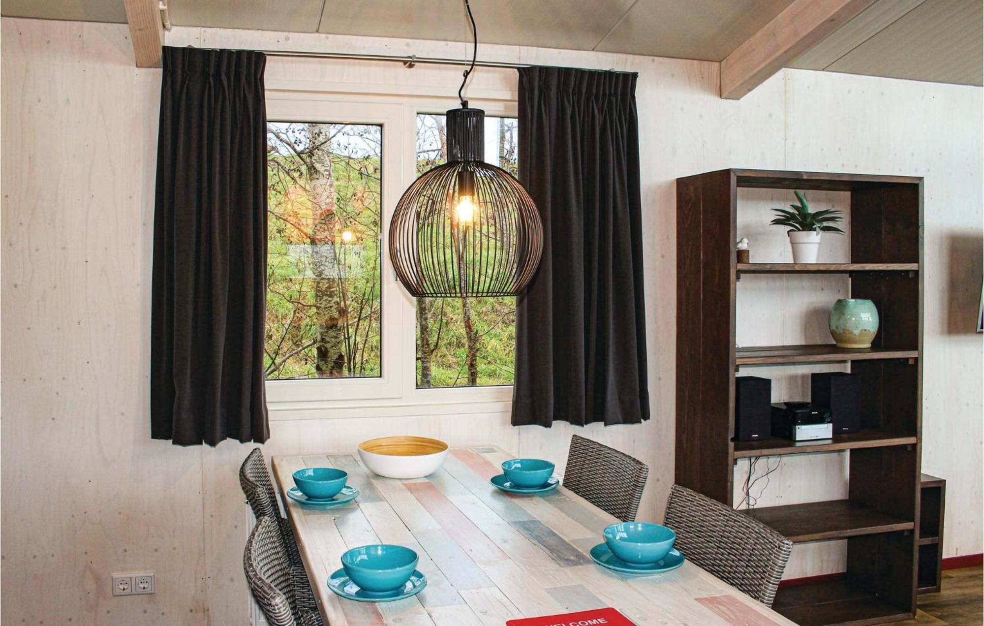Beautiful Home In Sint-Annaland With Wifi Eksteriør bilde